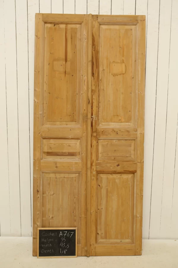 Antique French panel door - lot A767