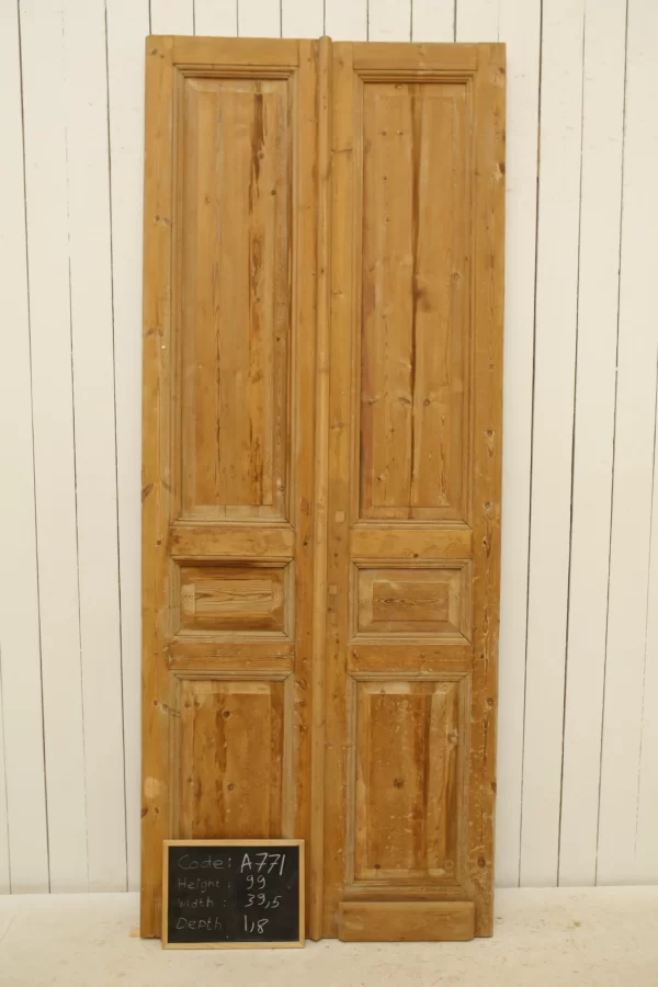 Antique French panel door - lot A771