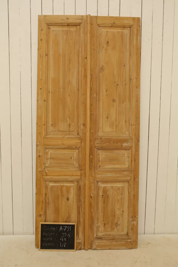 Antique French panel door - lot A791