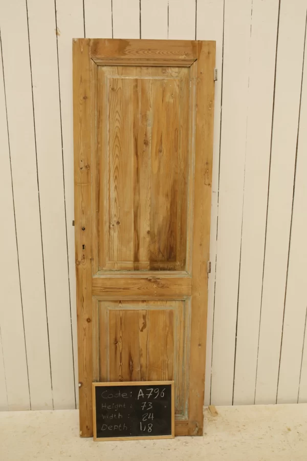 Antique French panel door - lot A796 - Image 2