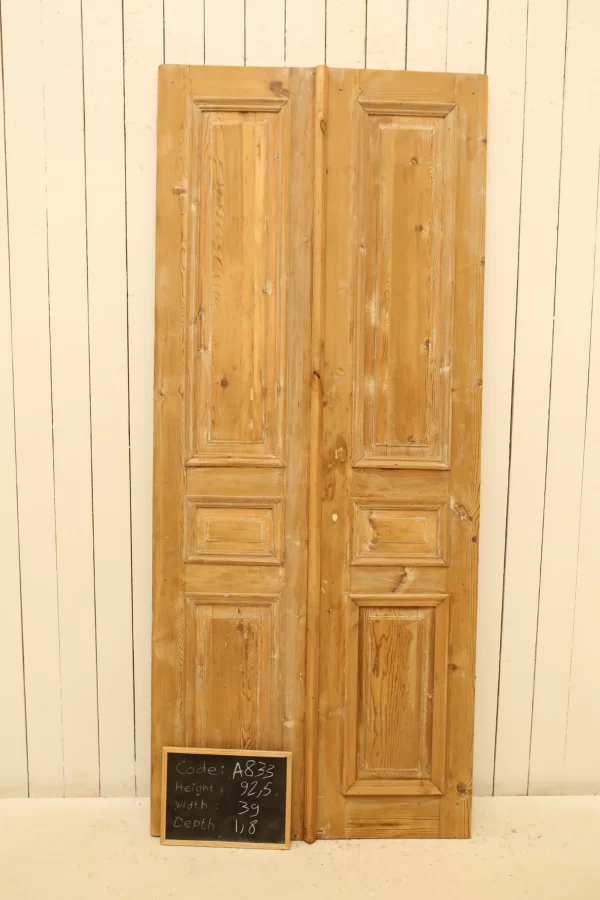 Antique French panel door - lot A833