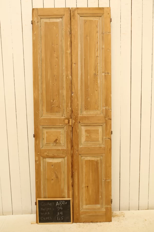 Antique French panel door - lot A840 - Image 2