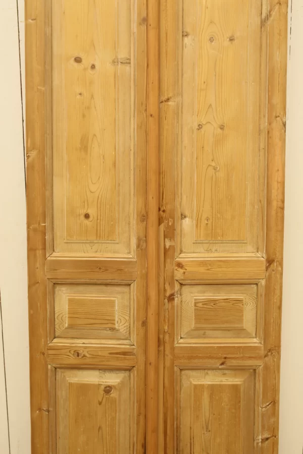 Antique French panel door - lot A849 - Image 3