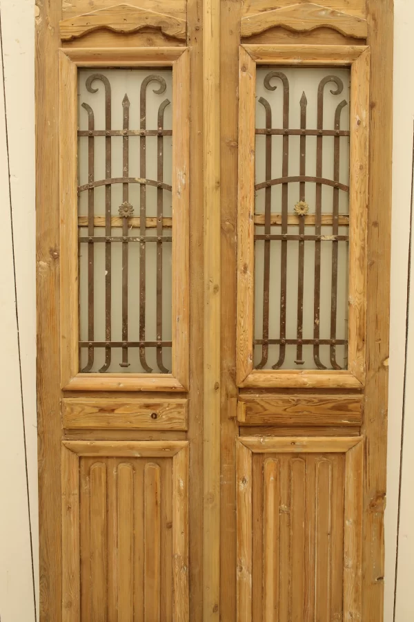 Antique French door - lot A862 - Image 2