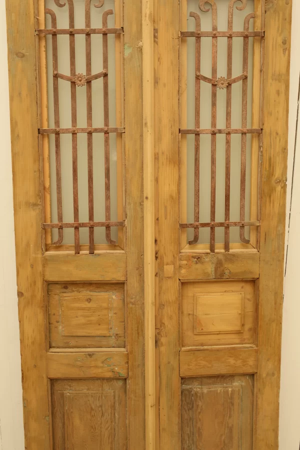 Antique French door - lot A864 - Image 2